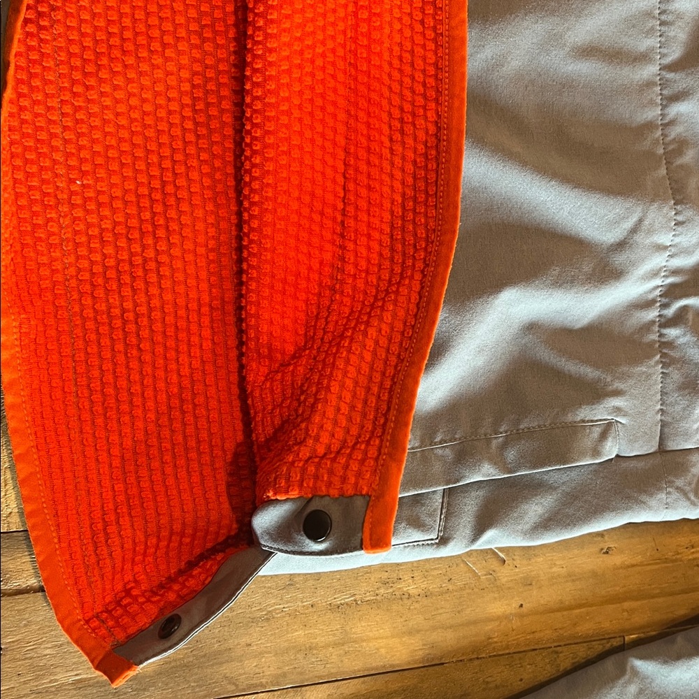 Mountain Hardwear Right Bank Jacket Mens Medium EUC Vintage Style pullover - Picture 6 of 8